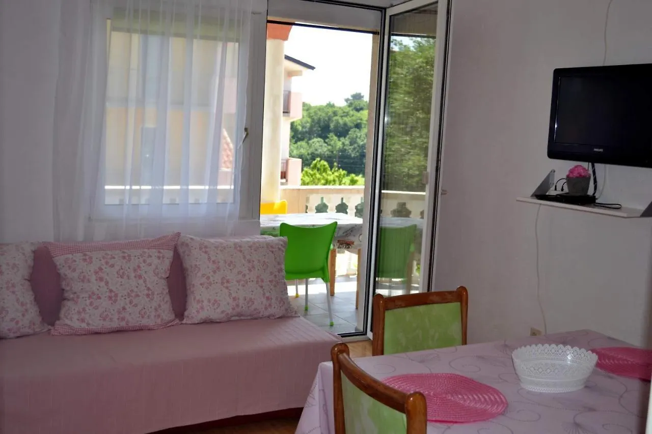 Apartman Basic Pula Apartment